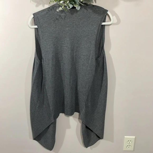 Apt. 9 sleeveless open front gray cardigan PM - Picture 6 of 12